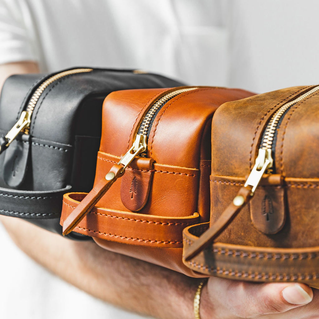 'Almost Perfect' Deluxe Dopp Kit